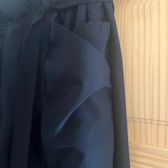 Modern Ambition Black Slacks - Picture 3 of 8